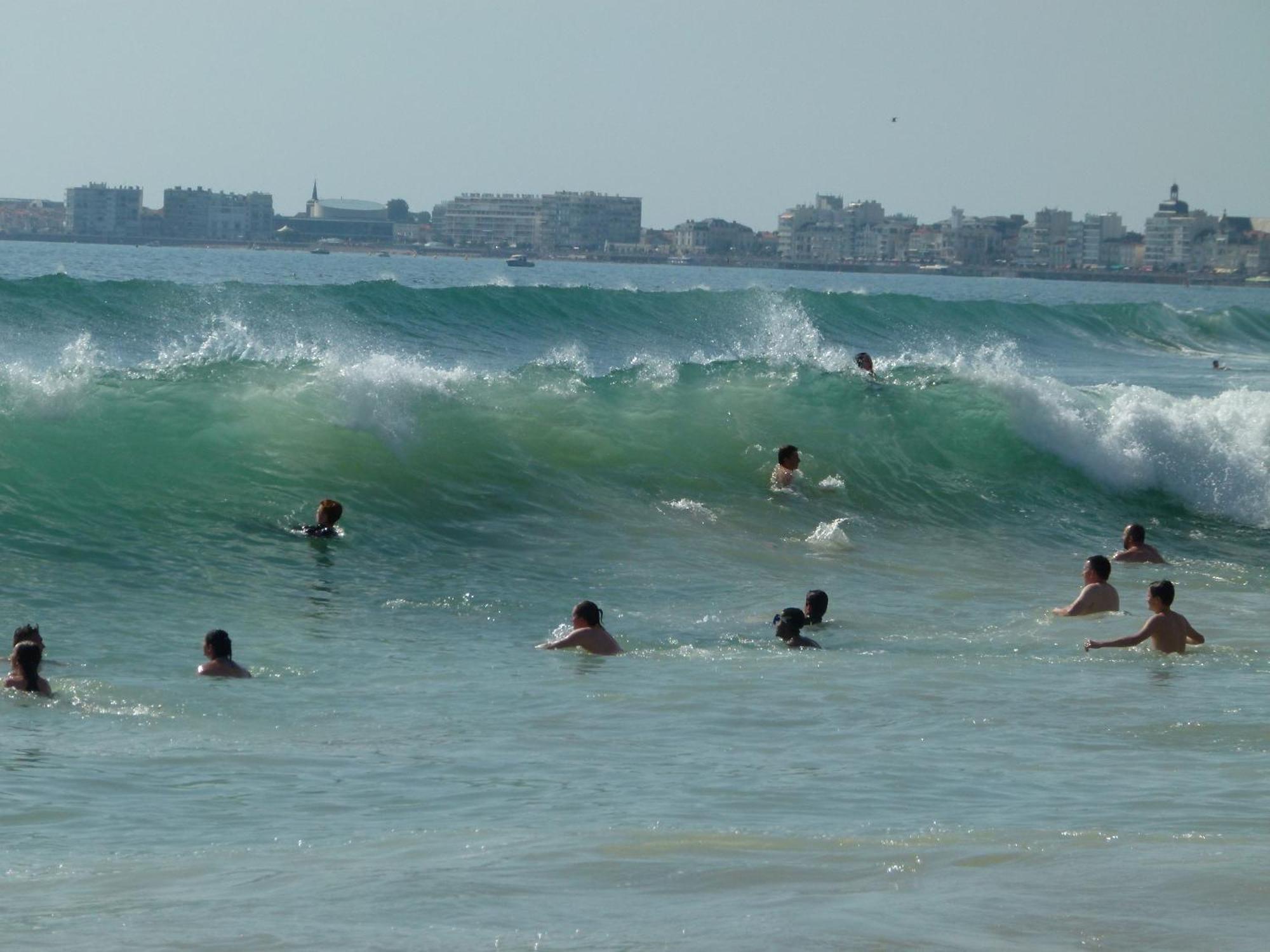 Appartements Front De Mer Sables D'Olonne เลส์ซาบล์-โดล็อนน์ ภายนอก รูปภาพ