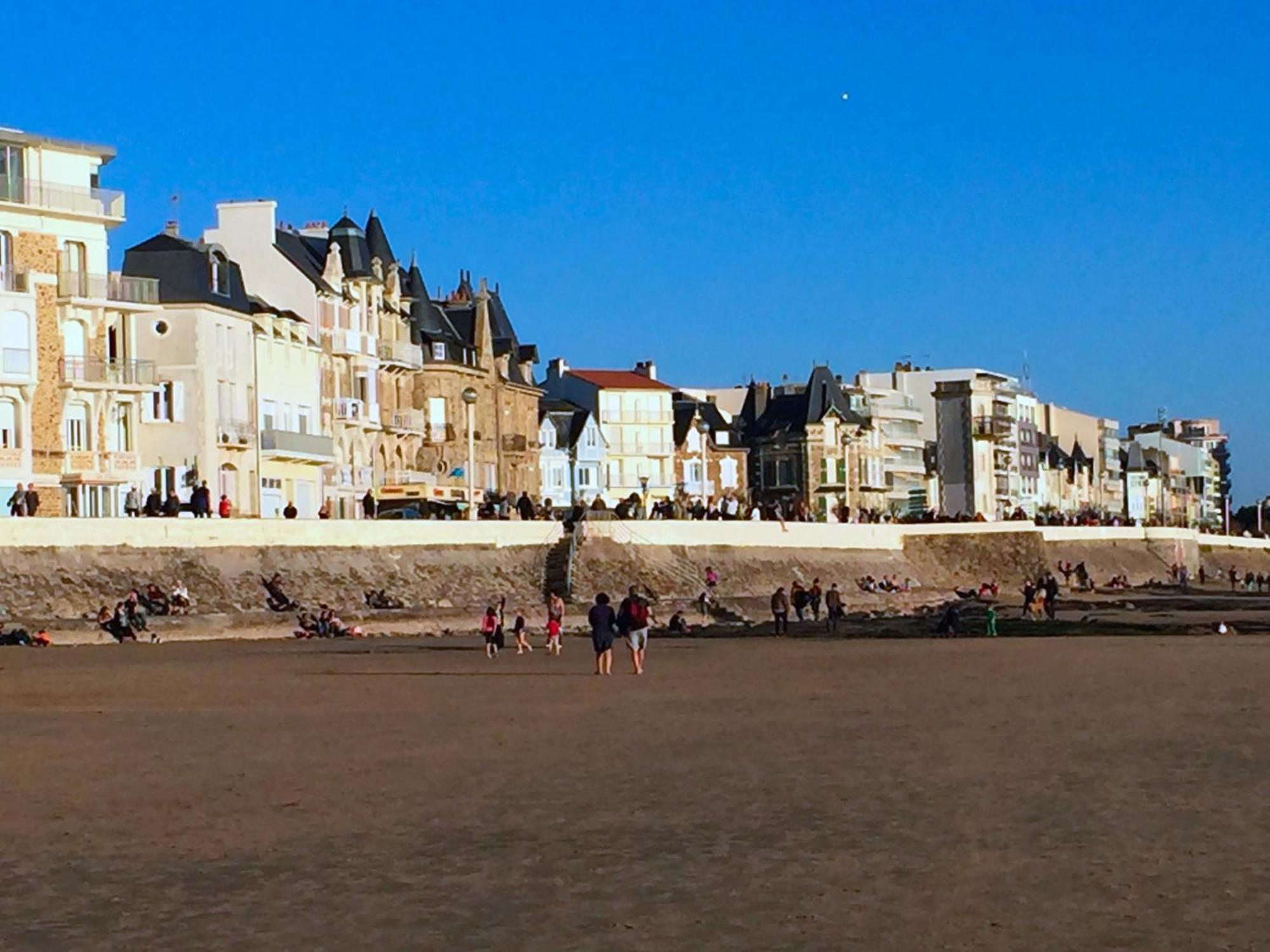 Appartements Front De Mer Sables D'Olonne เลส์ซาบล์-โดล็อนน์ ภายนอก รูปภาพ