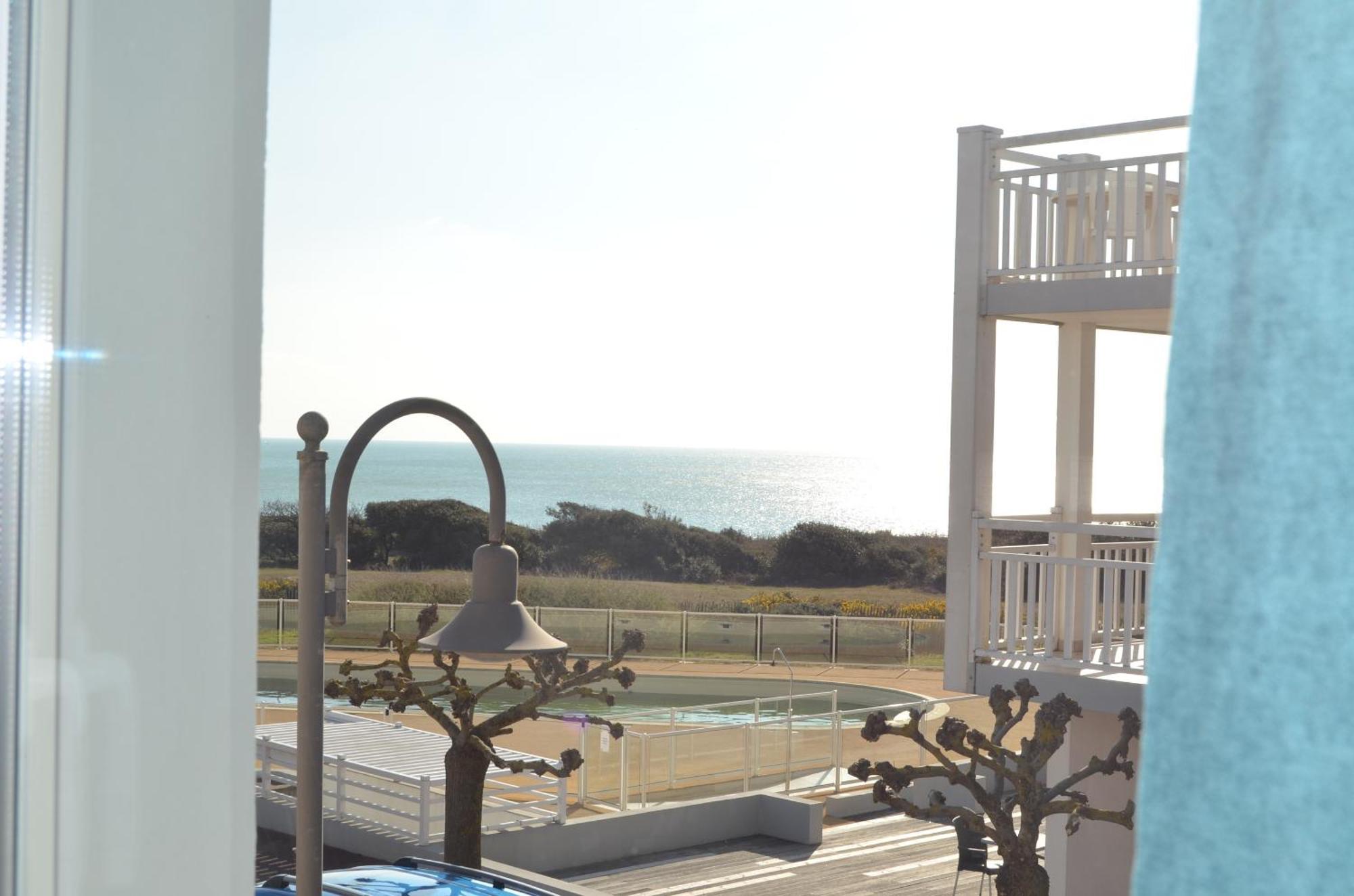 Appartements Front De Mer Sables D'Olonne เลส์ซาบล์-โดล็อนน์ ภายนอก รูปภาพ